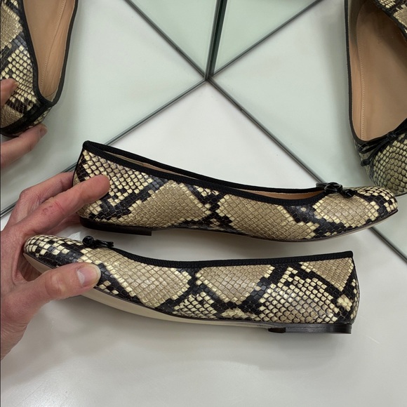 J. Crew Black and Cream Snakeskin Flats Size 8.5 - Picture 6 of 9